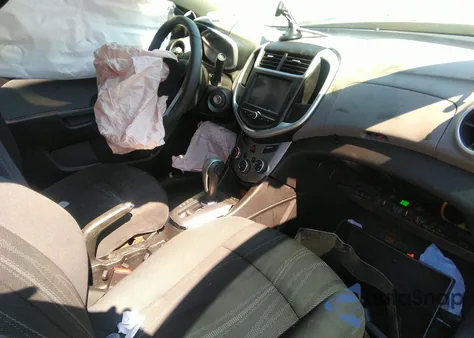 2017 Chevrolet Sonic Lt Auto из США, поврежденный, VIN 1G1JD5SH2H4132506